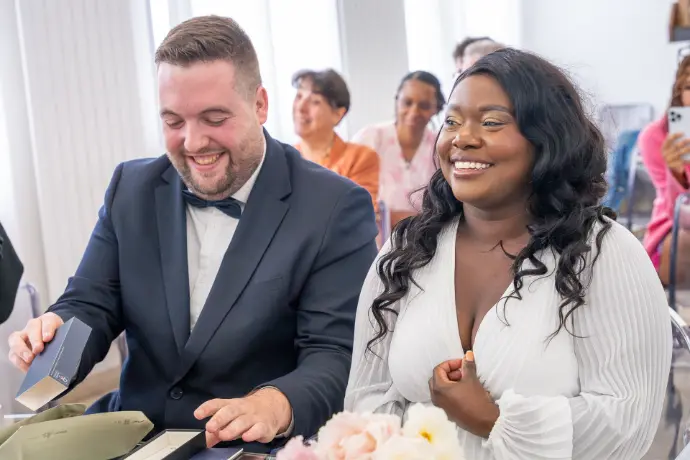 Mariage-mairie-civil-couple